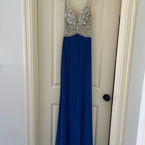 Prom dress - Picture 6 of 7